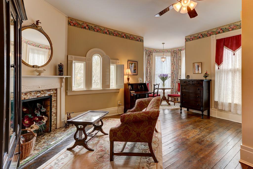 C.W. Worth House Bed And Breakfast Уилмингтон Номер фото